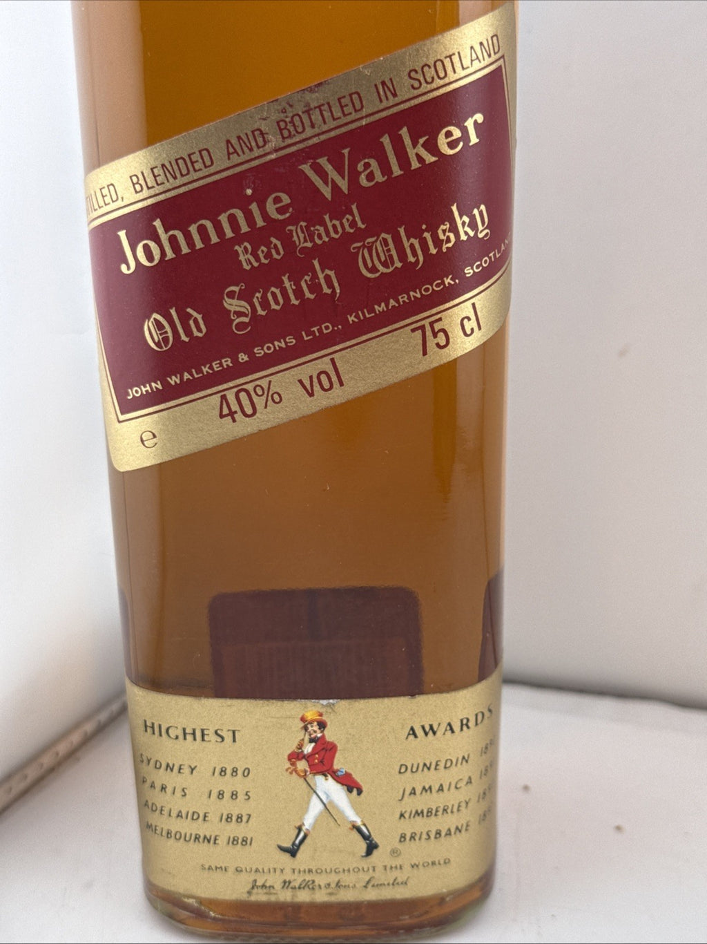 Johnnie Walker Red Label Scotch Whisky 75cl 40% Vintage 1980s