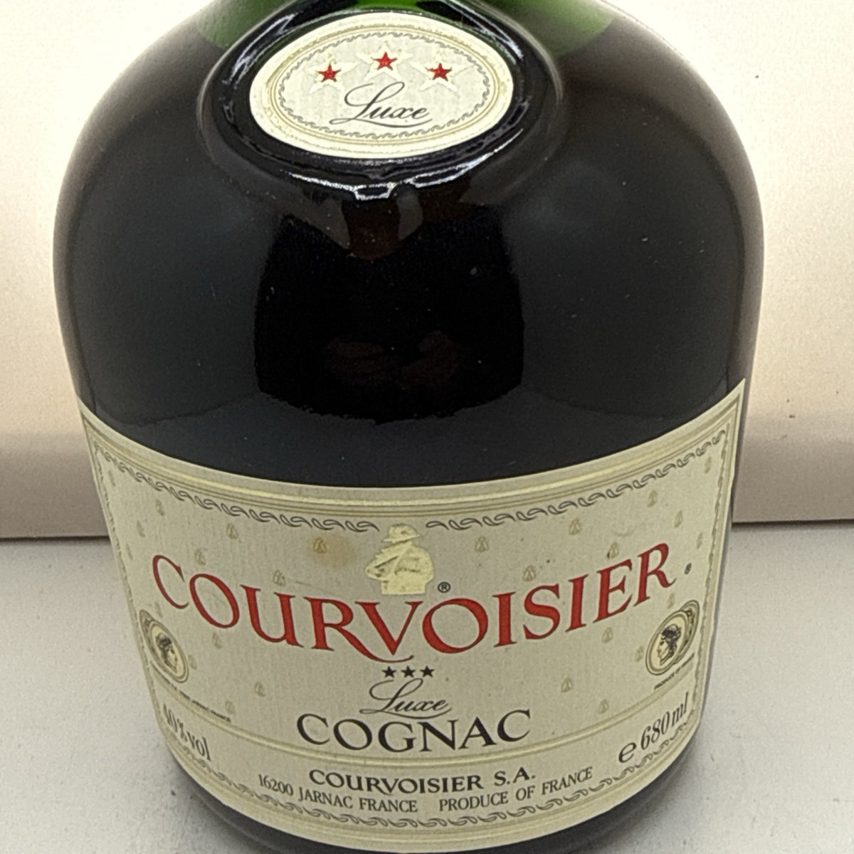 Courvoisier 3-Star Luxe — c.1980s — 680ml
