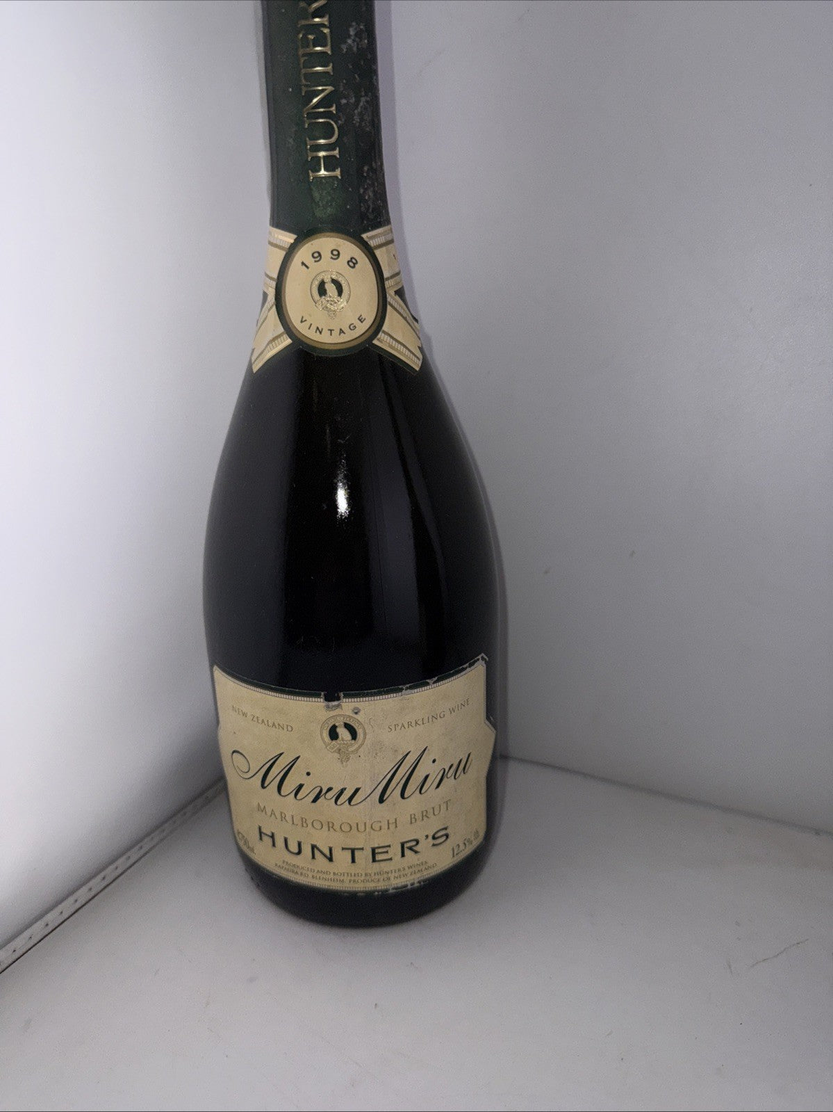 Hunter’s MiruMiru Marlborough Brut Vintage 1998 75cl Still Fizzy And Drinks Well