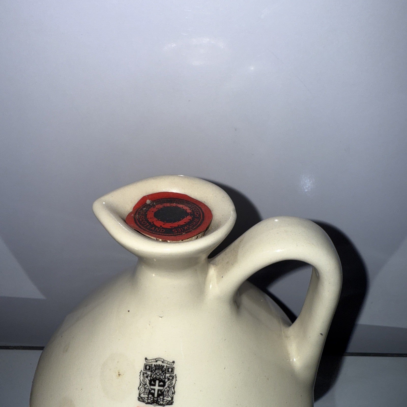 Edradour 10 Years Old - Ceramic Decanter Full !