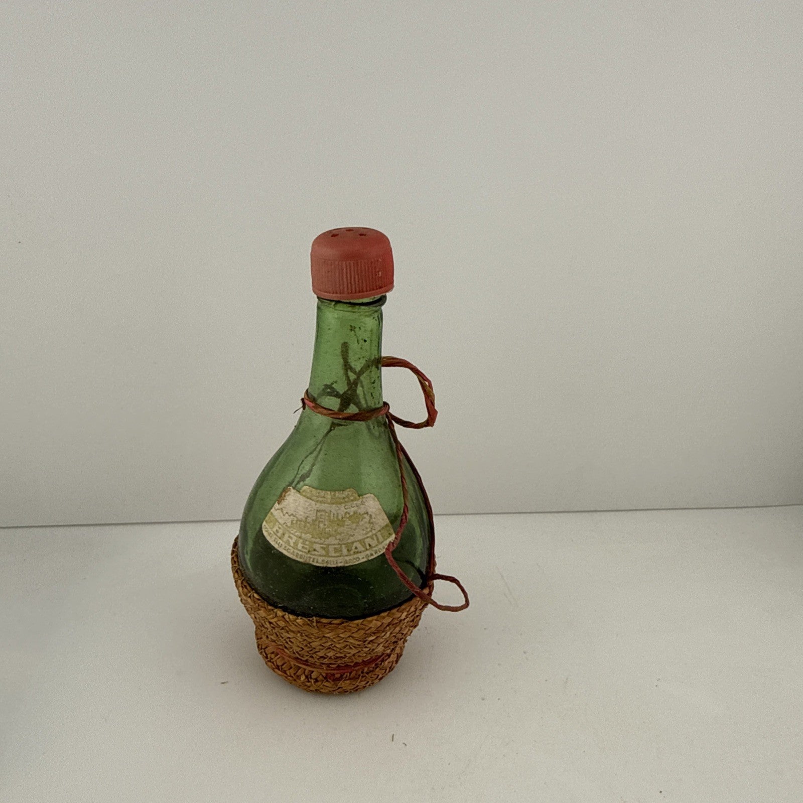 c.1960s Niccolini Chianti straw-covered miniature, empty