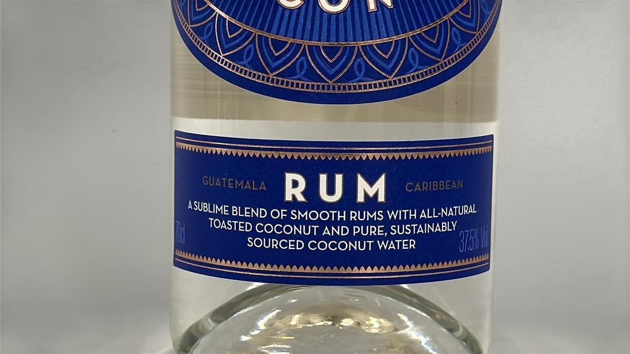 ALUNA COCONUT RUM / 75CL / 37.5%