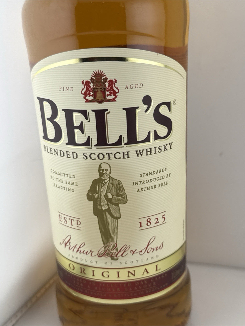 Bells Scotch Whisky  1L