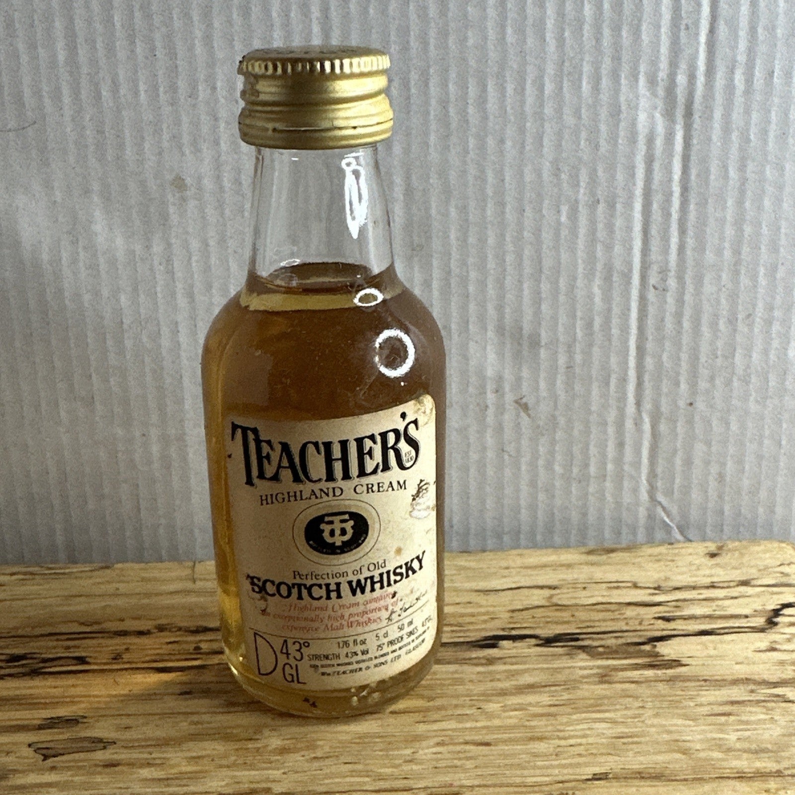 Teacher's Highland Cream Blended Scotch Whisky miniature