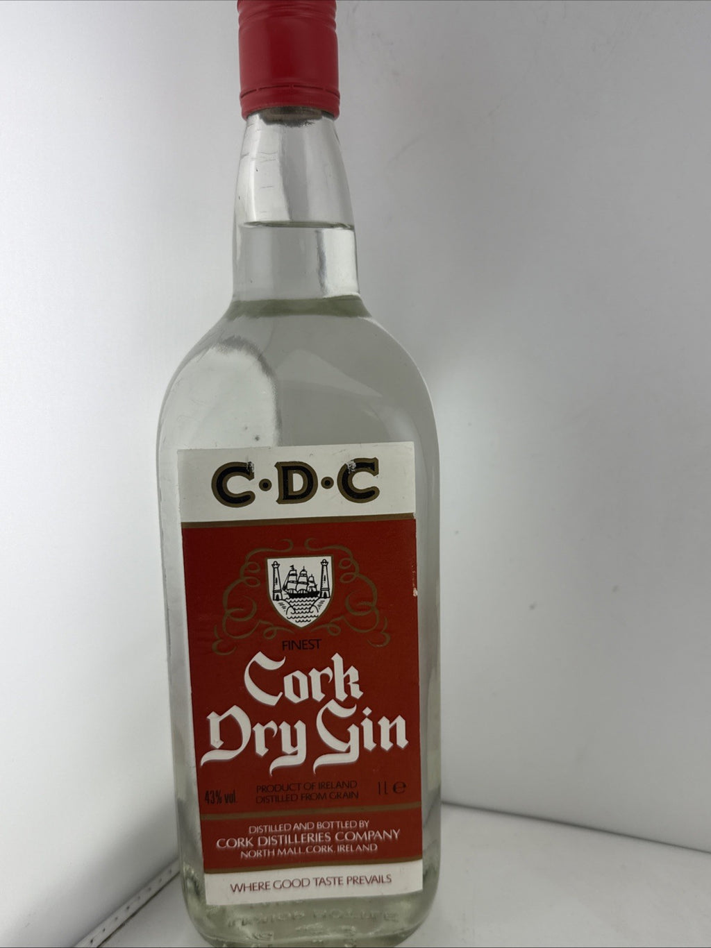 Cork Dry Gin 1L 43% Old Irish Bottle 1980s C.D.C.