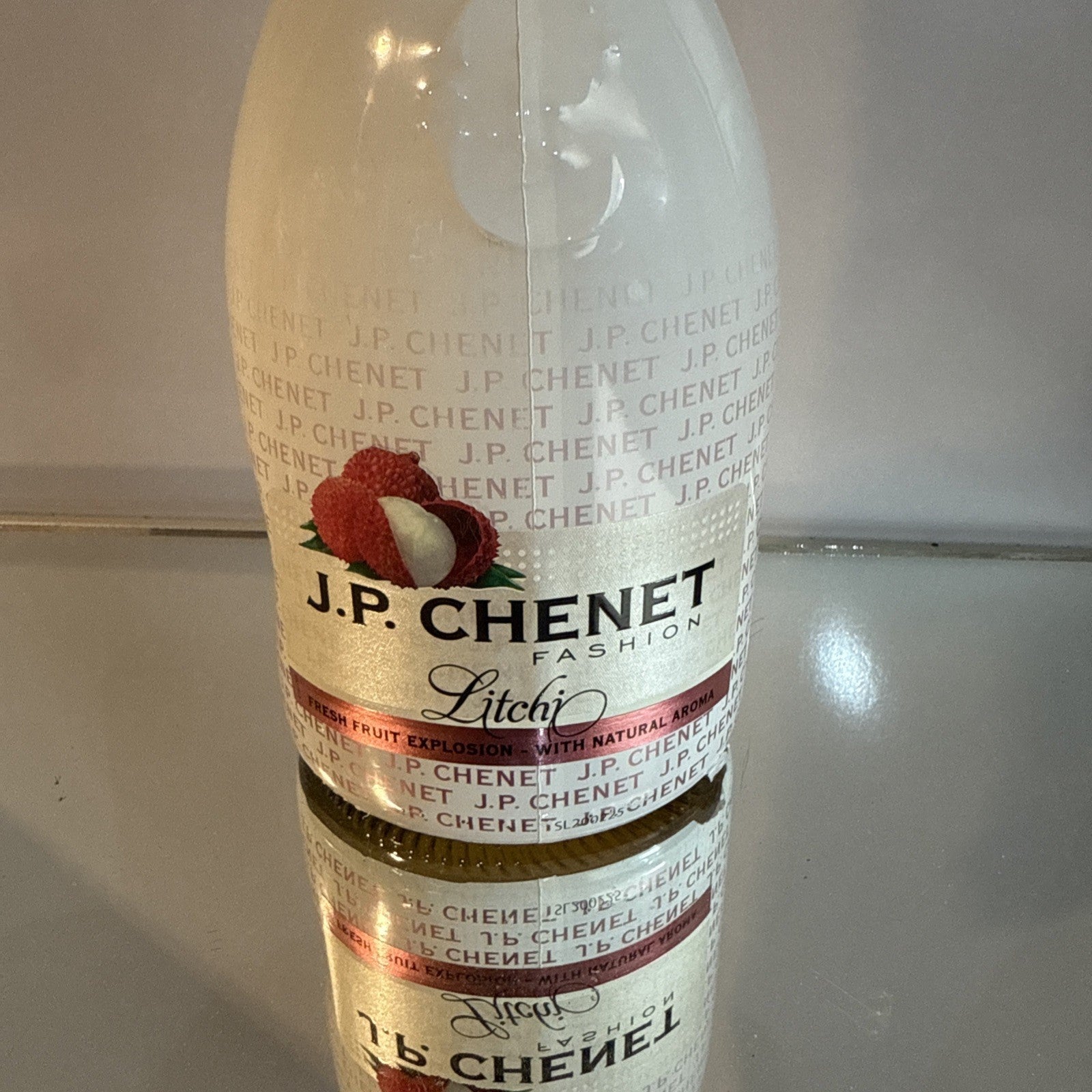 JP Chenet Litchi Fashion Sparkling wine French