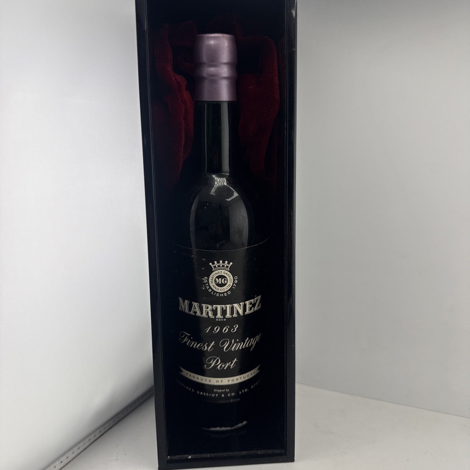 Martinez 1963 Vintage Port Finest Vintage in Presentation Case