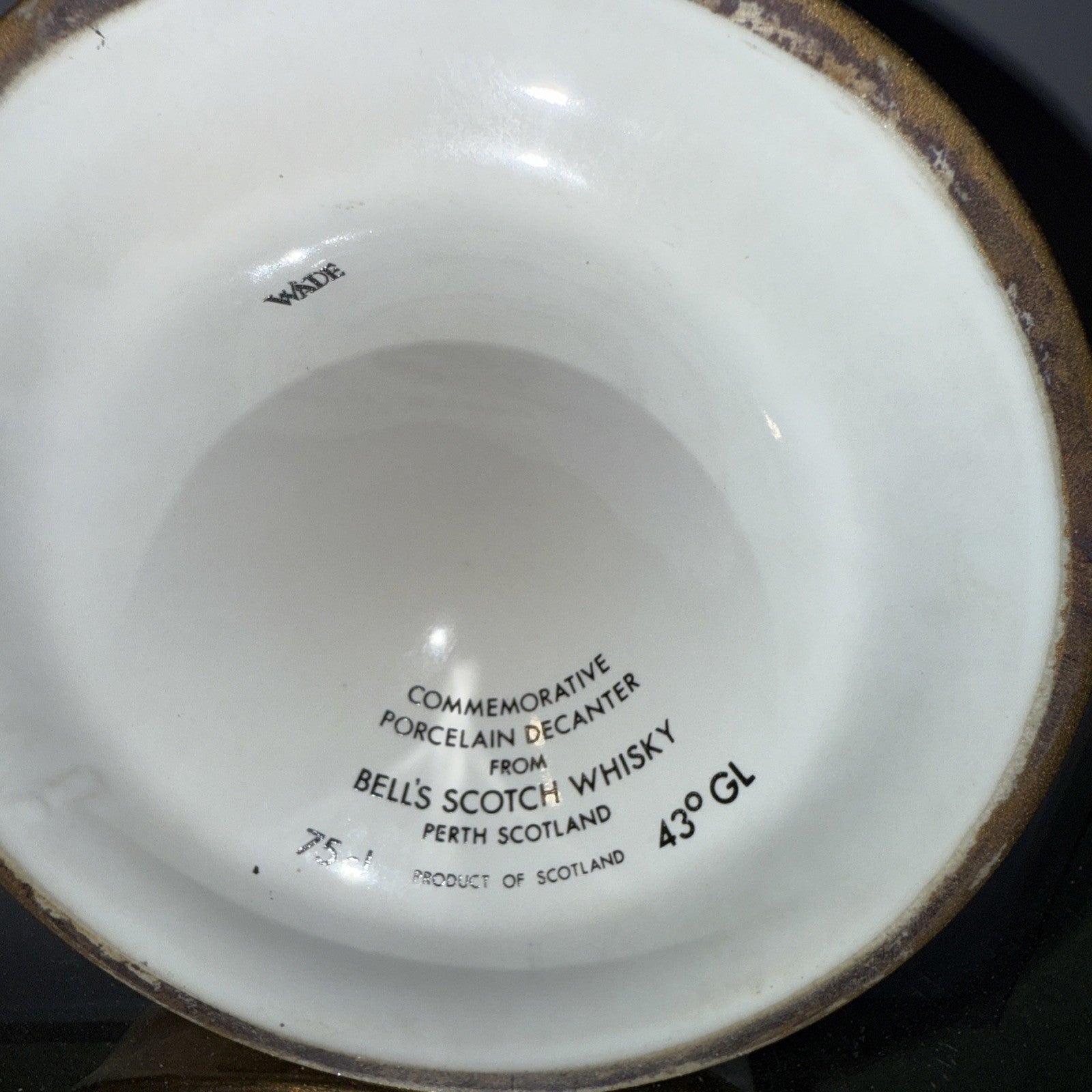 FULL decanter of Bells Whisky 75cl Bottled 1986  royal vintage matured