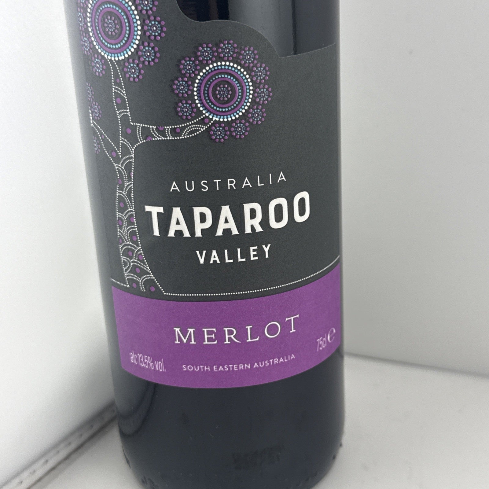 Taparoo Valley Merlot South Eastern Australia 75cl 13.5% Red Wine