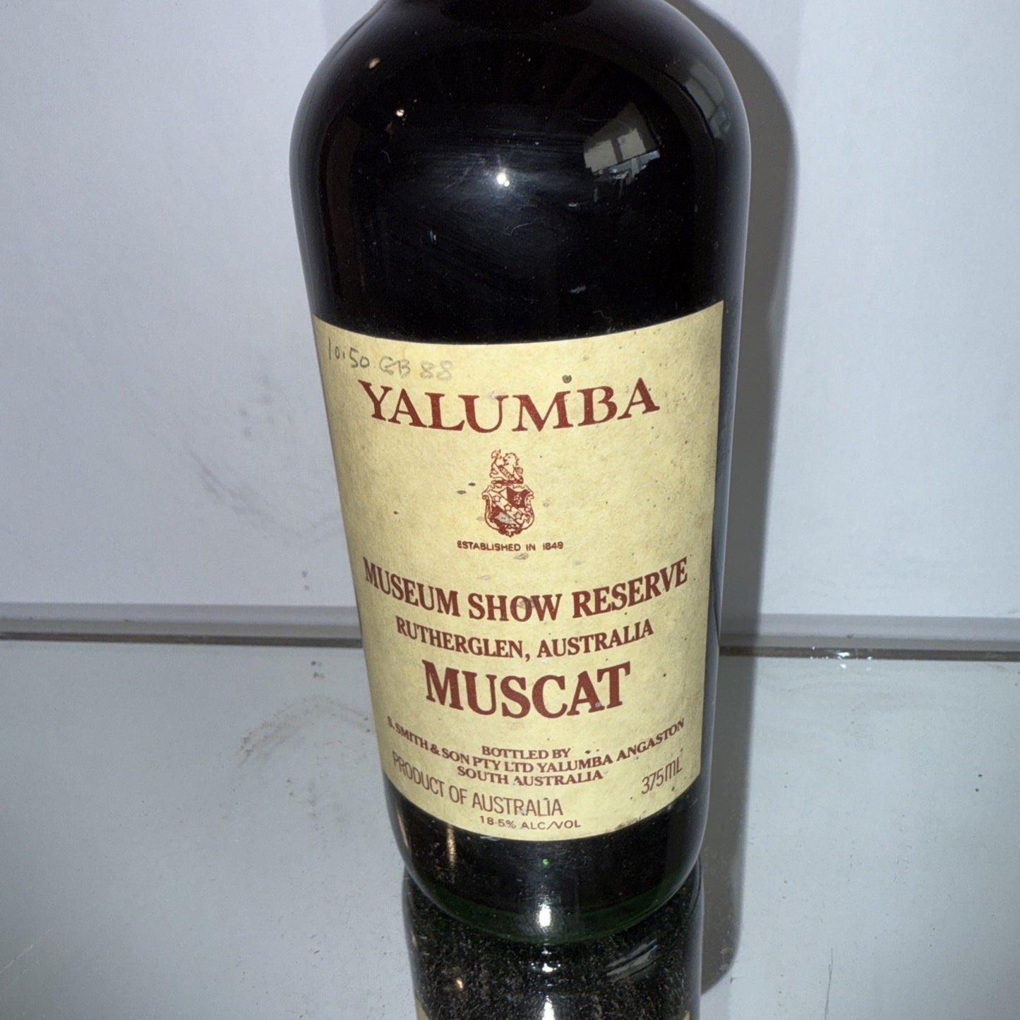Yalumba Museum Reserve Muscat 37.5cl Dates From 1980s As Per Writing On Label