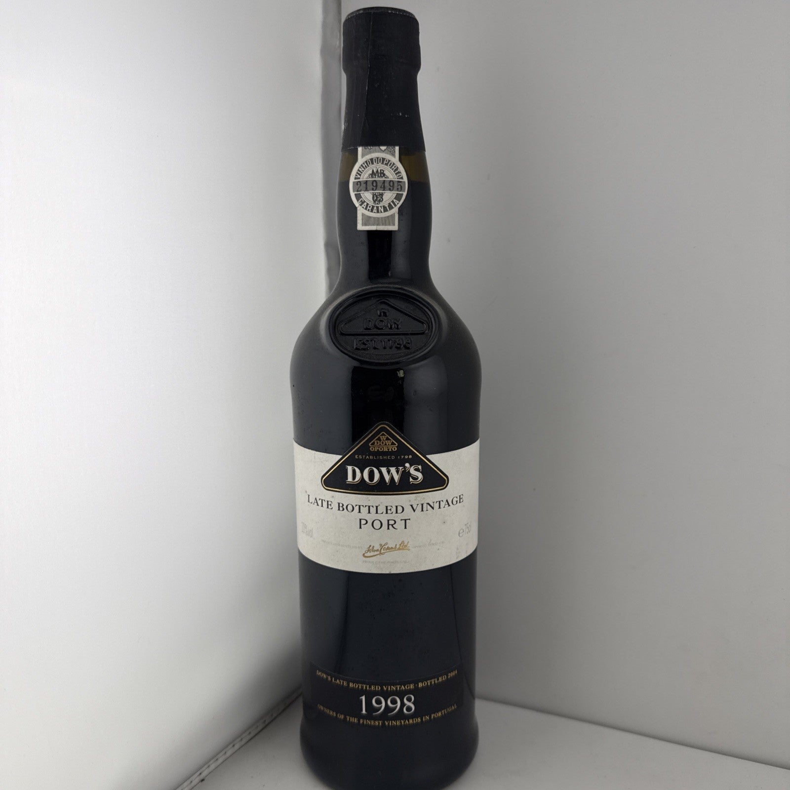 Dow’s LBV Port 1998 Bottled 2004 75cl Late Bottled Vintage