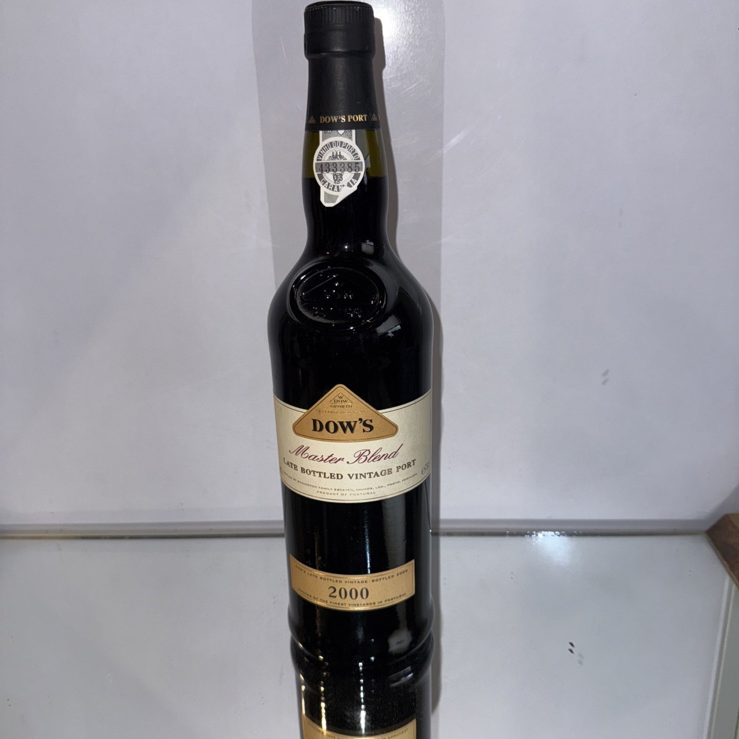 Dow's Master Blend 2000 LBV port