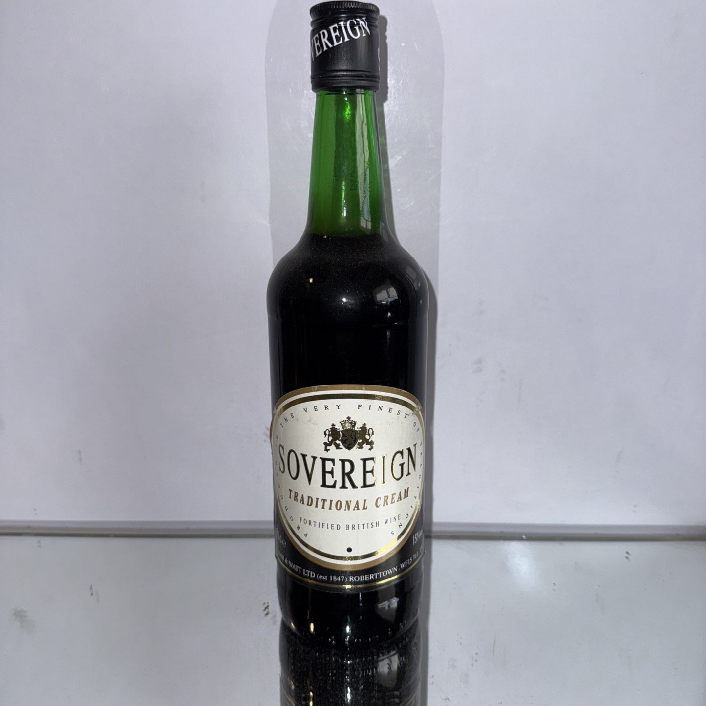 Sovereign Traditional Cream Sherry Fortified English Wine 1980s