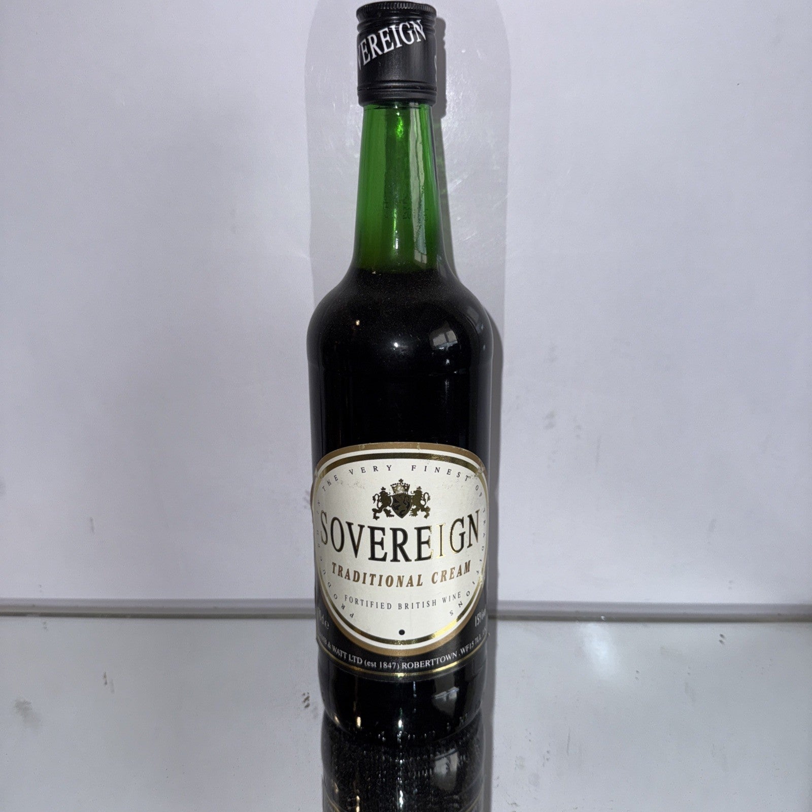 Sovereign Traditional Cream Sherry Fortified English Wine 1980s