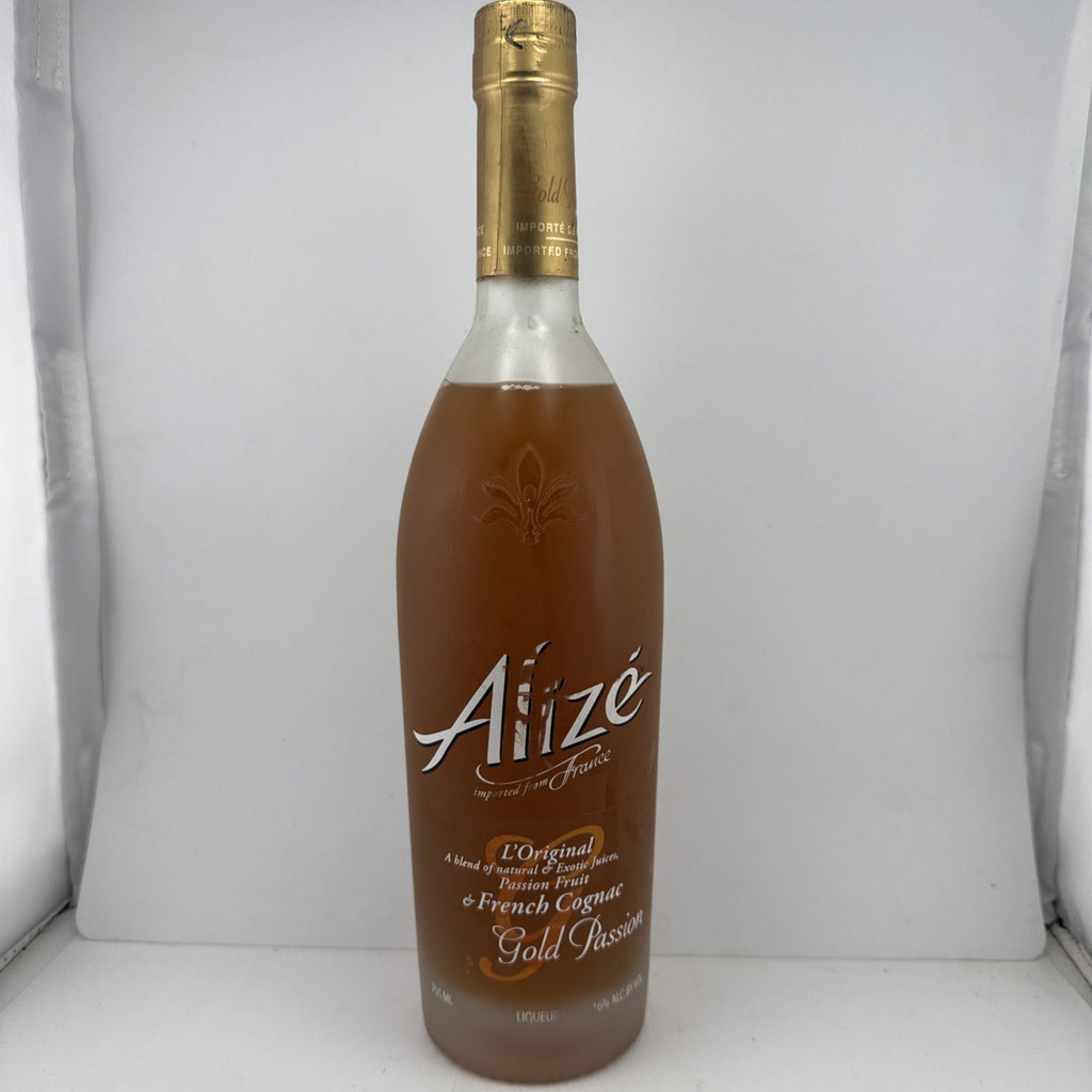 Alizé Gold Passion Liqueur (750ml); classic frosted bottle from the 2010s.