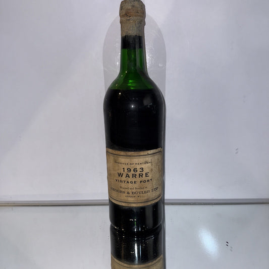 Warre's 1963 Vintage Port ( Low Neck)