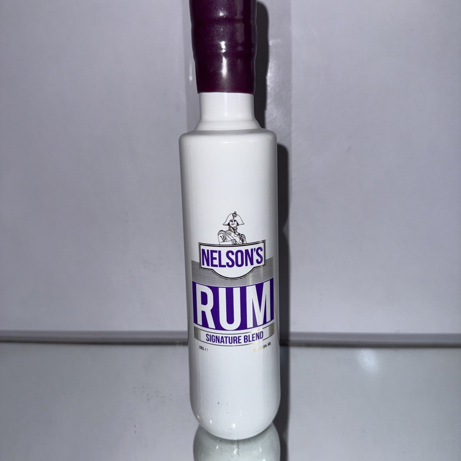 Nelson's Signature Blend Rum 42.5% 20cl