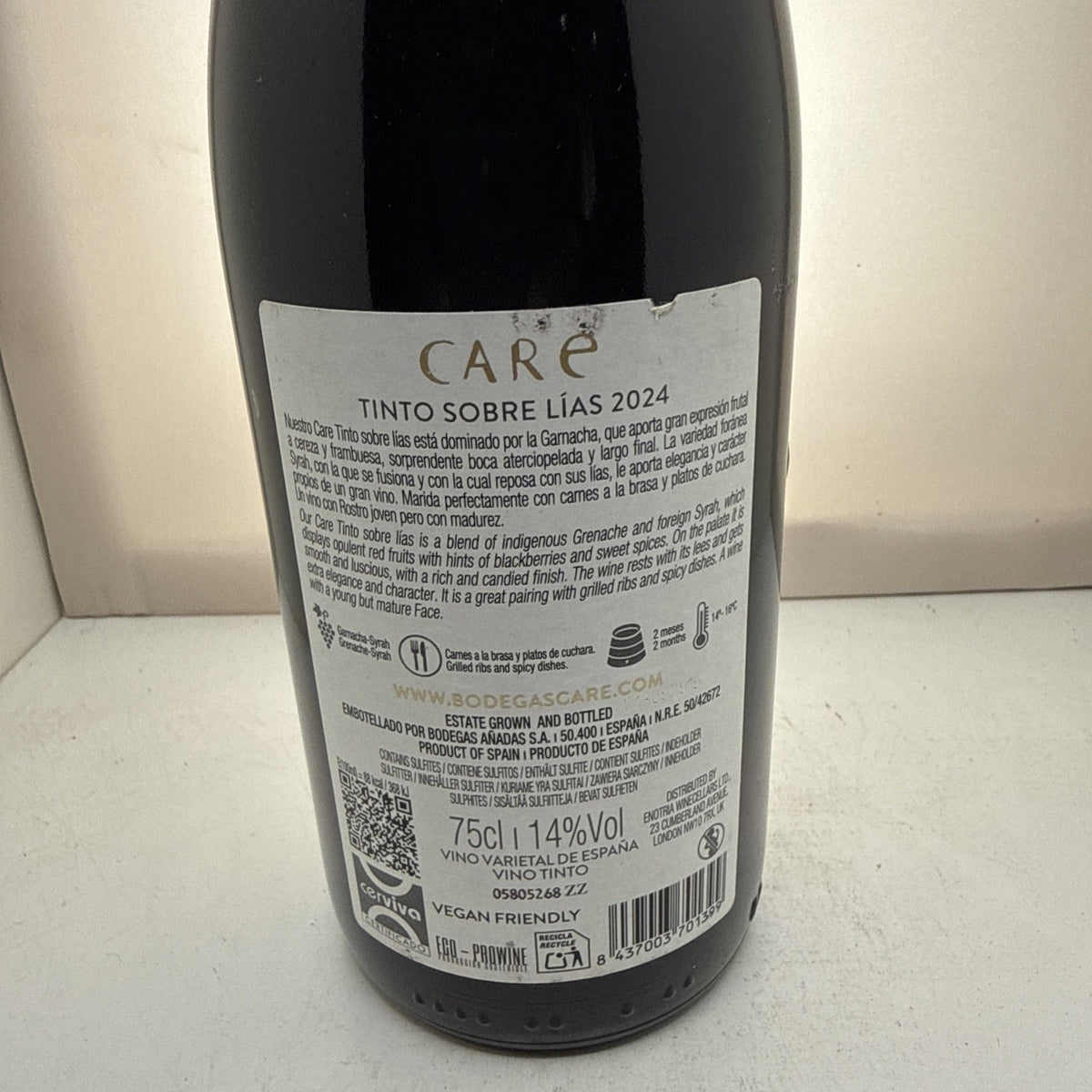 CARE Tinto Sobre Lias 2024 · Spain · Garnacha Syrah · 75cl · Smooth Red