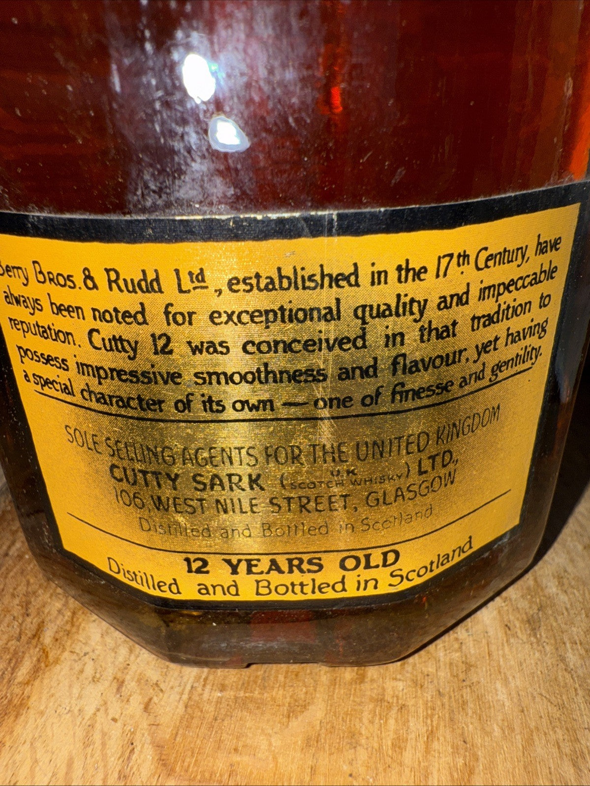 Cutty 12 Blended Scotch whisky 1970s Bottled 26 2/3 FL OZ And 70% proof vintage