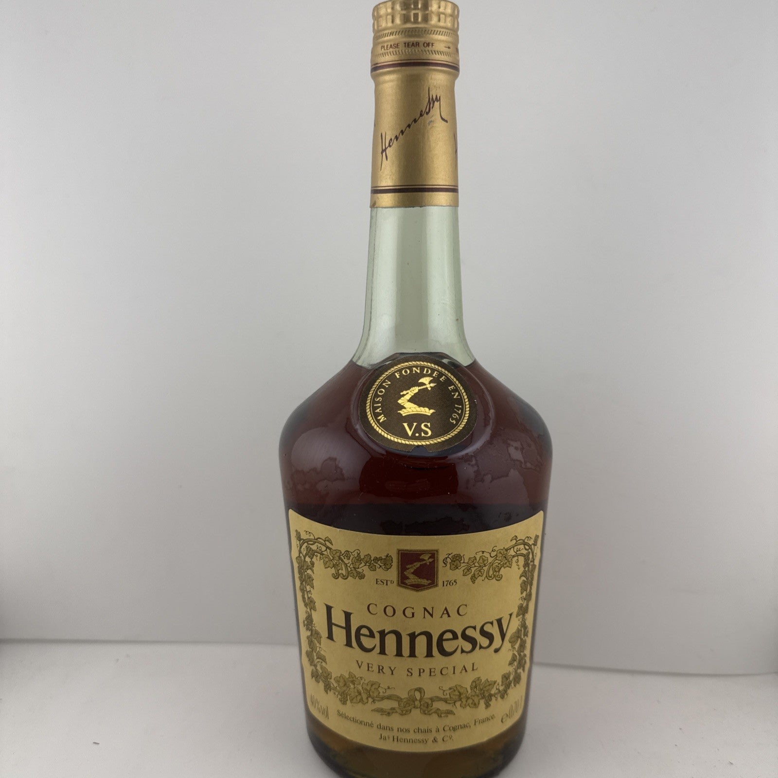 Hennessy VS Cognac Old Bottling 70cl Vintage Label France C1970s