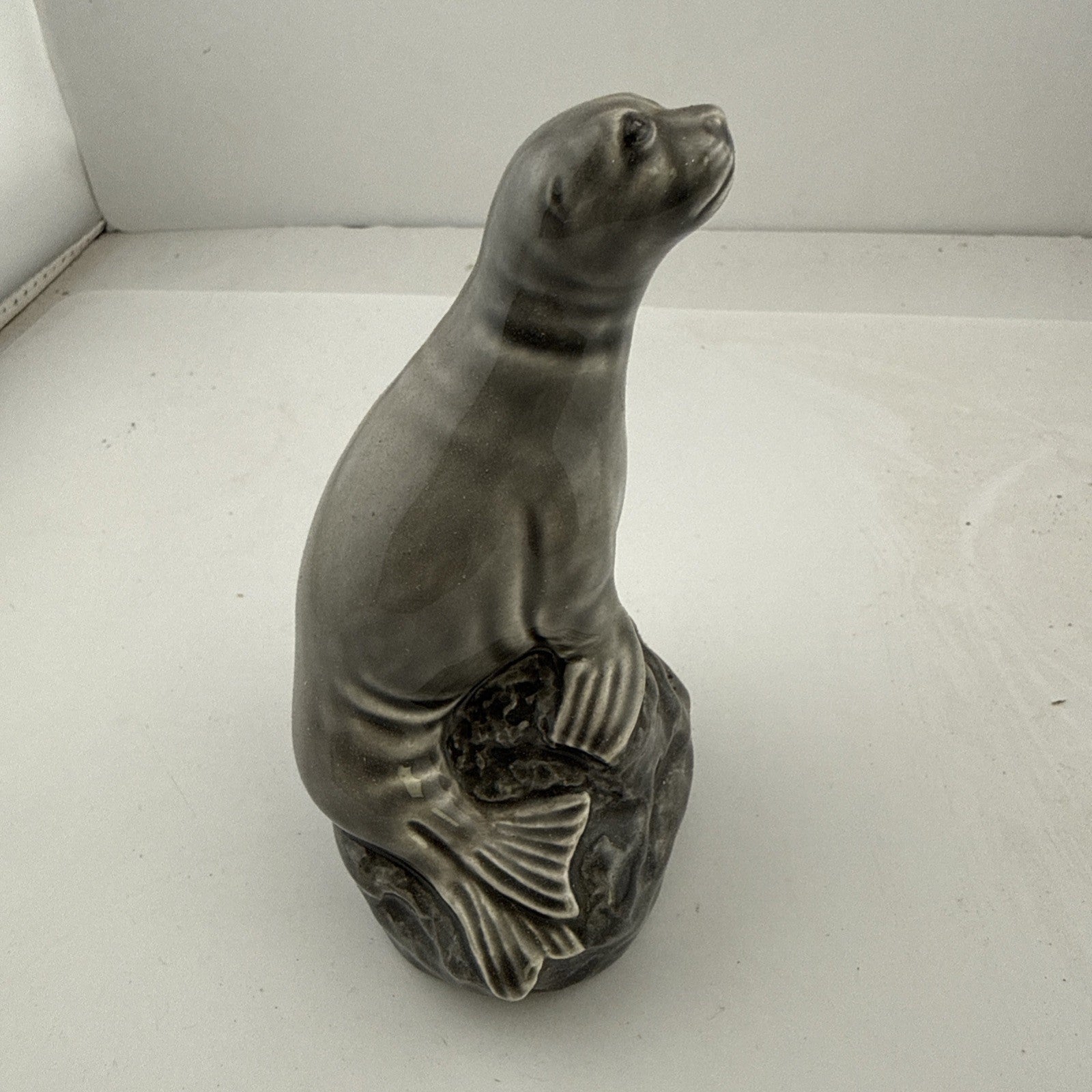 Beneagles Scotch Whisky Miniature Seal Decanter 70 Proof Wade Pottery Empty
