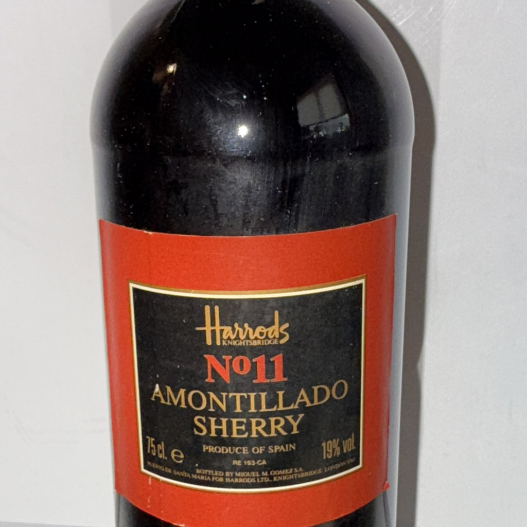 Harrods No.11 Amontillado Sherry•  75cl, 19% vol End Of 1970s Early 80s Bottle