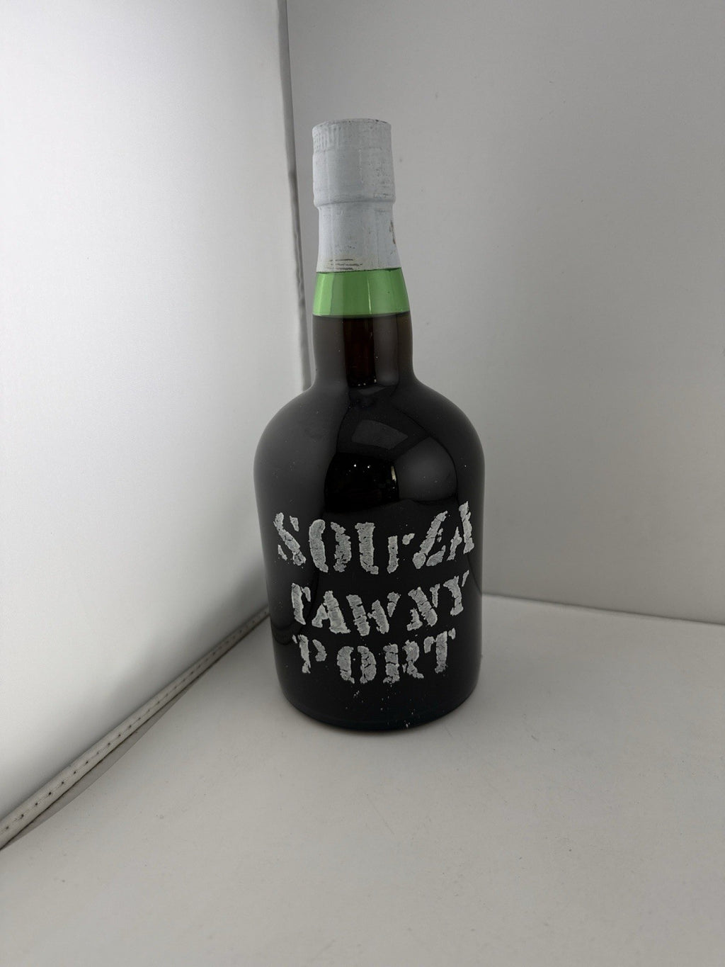 Souza Tawny Port Vintage Stencil Bottle c1970s 75cl