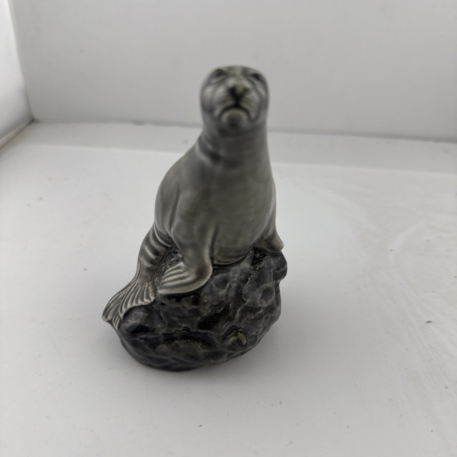 Beneagles Scotch Whisky Miniature Seal Decanter 70 Proof Wade Pottery Empty