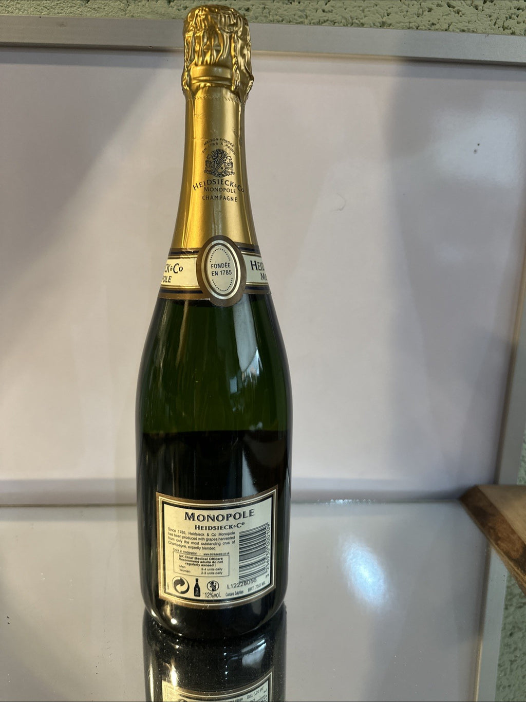 Heidsieck & Co. Monopole 'Bronze Top' Brut Champagne.