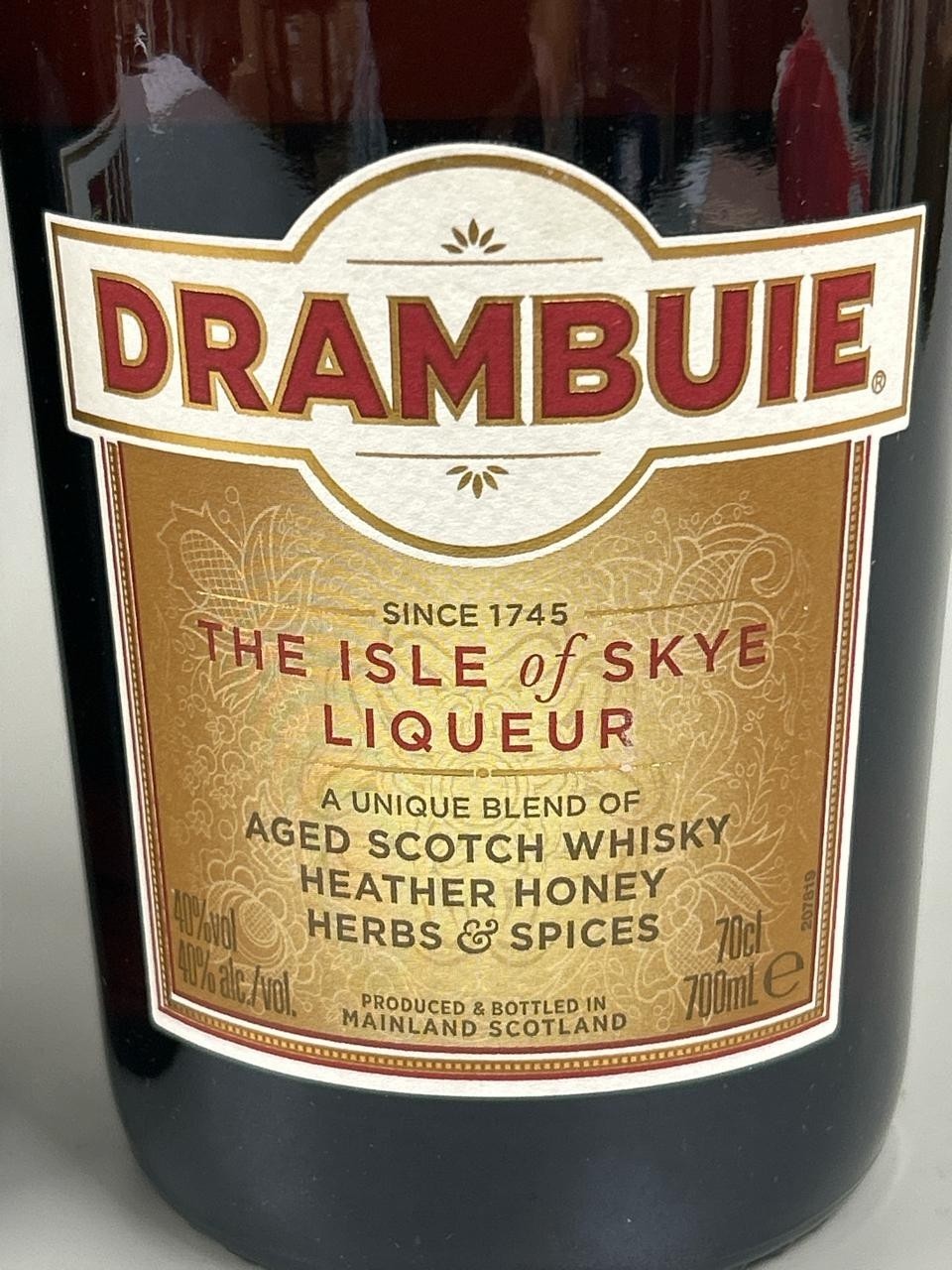 Drambuie Scotch Whisky Liqueur – 70cl – 40% ABV