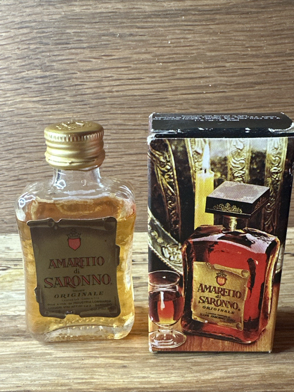 Amaretto di Saronno Miniature Full