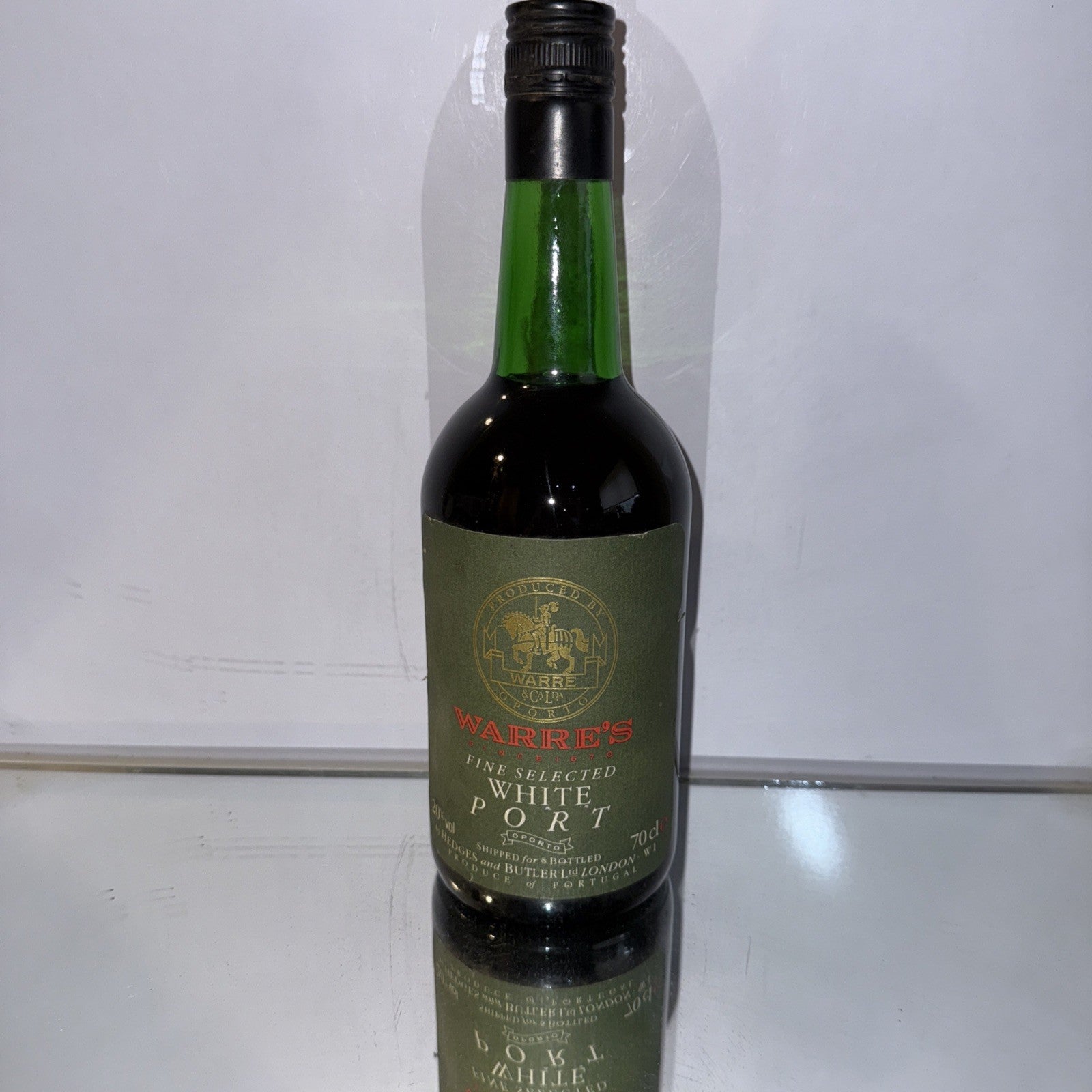 Warre's Fine Selected White Port For Hedges And Butler