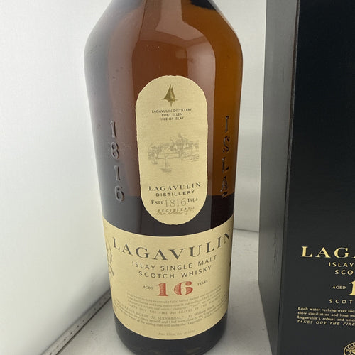 Lagavulin 16 Year Old Islay Single Malt Scotch Whisky 70cl 43% ABV