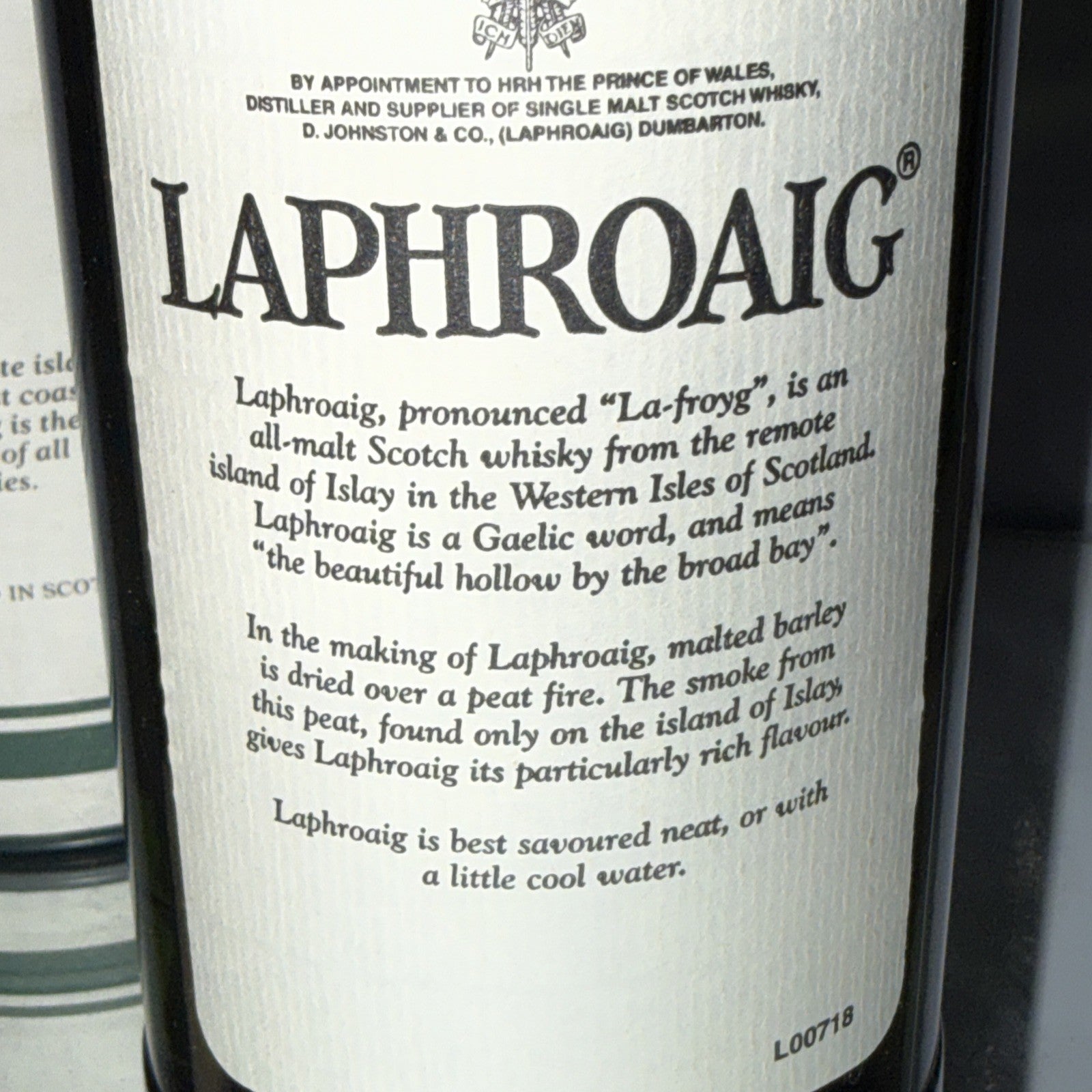 Laphroaig 10 Year Old – 1 litre, Duty Free, with laser code L579 So 2010 Bottle