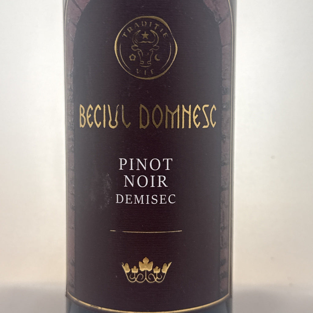 Beciul Domnesc Pinot Noir Demisec · Romanian Red Wine · Medium-Dry · 75cl