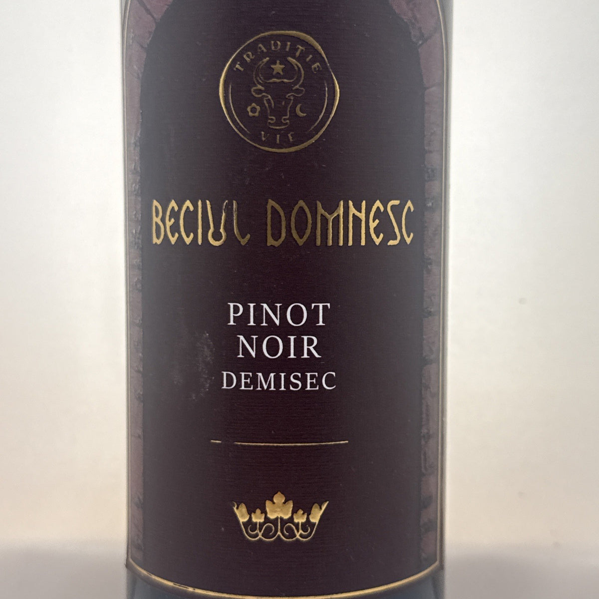 Beciul Domnesc Pinot Noir Demisec · Romanian Red Wine · Medium-Dry · 75cl