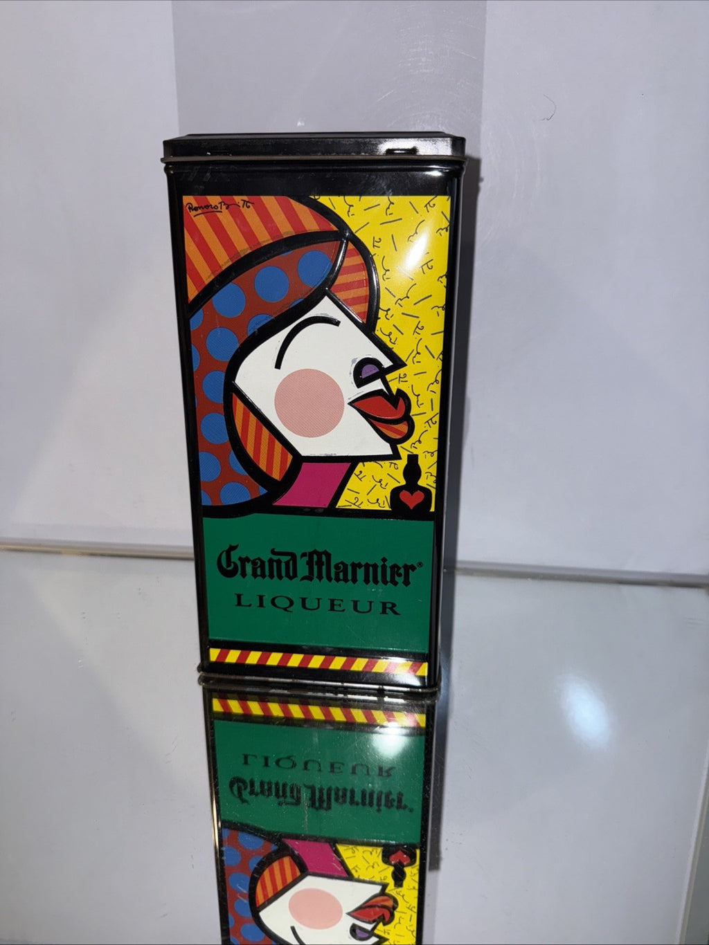 1990 limited edition Grand Marnier Cordon Rouge Triple Orange Liqueur Very Rare