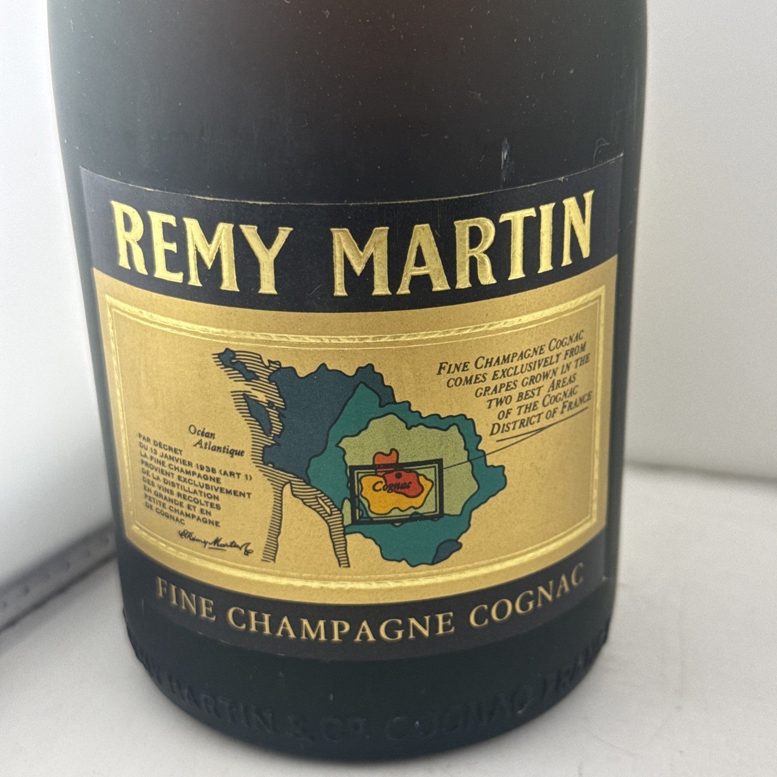 SALE Rémy Martin VSOP Fine Champagne Cognac, likely bottled V. Early 1970s