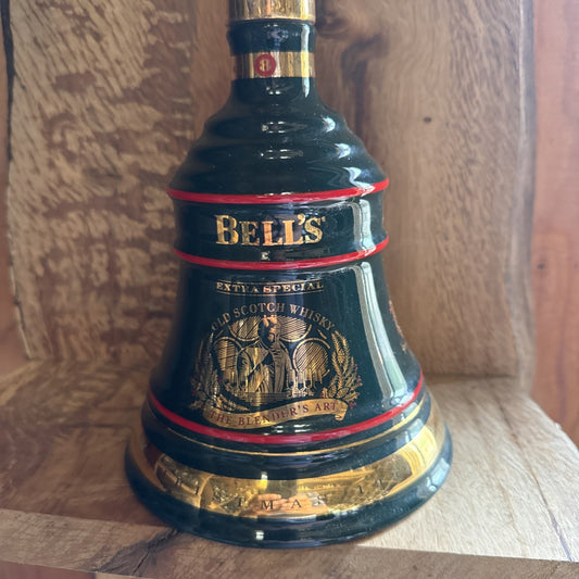 Bells Whisky 75cl decanter Christmas 1991 vintage matured