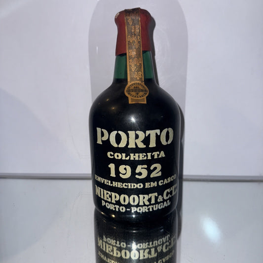 Niepoort 1952 Vintage Port Aged In Oak For 20 Yrs Bottled 1972 Excellent Cond.