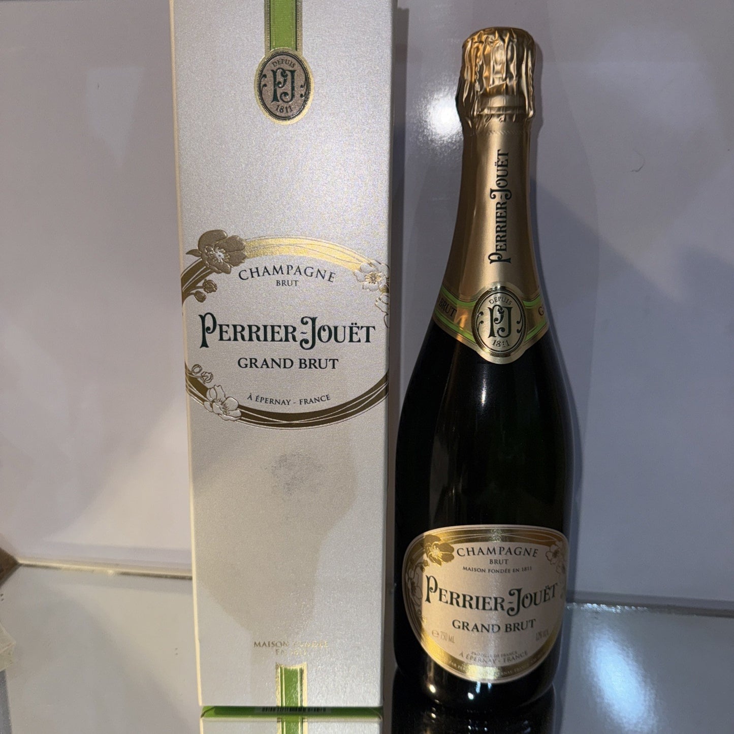 Perrier-Jouët Grand Brut NV (non-vintage) Champagne, 75cl