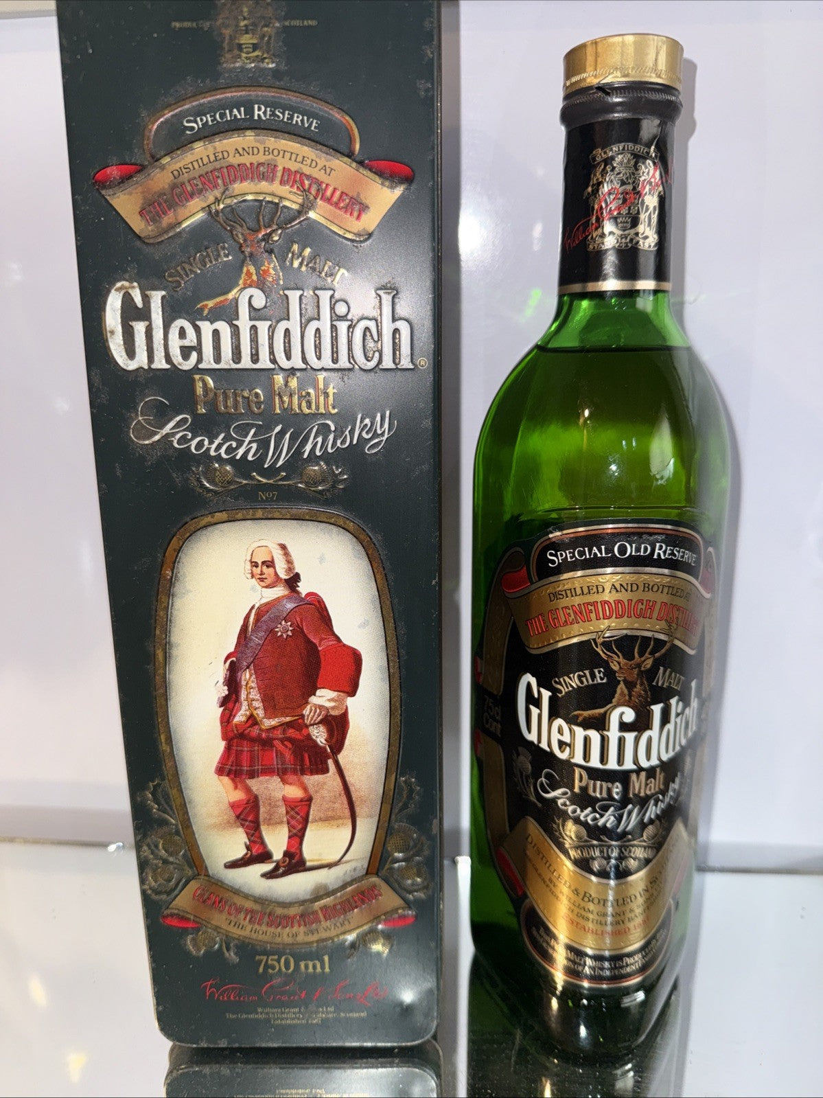 1975-85 Glenfiddich Special Old Reserve Pure Malt Whisky  House Stewart