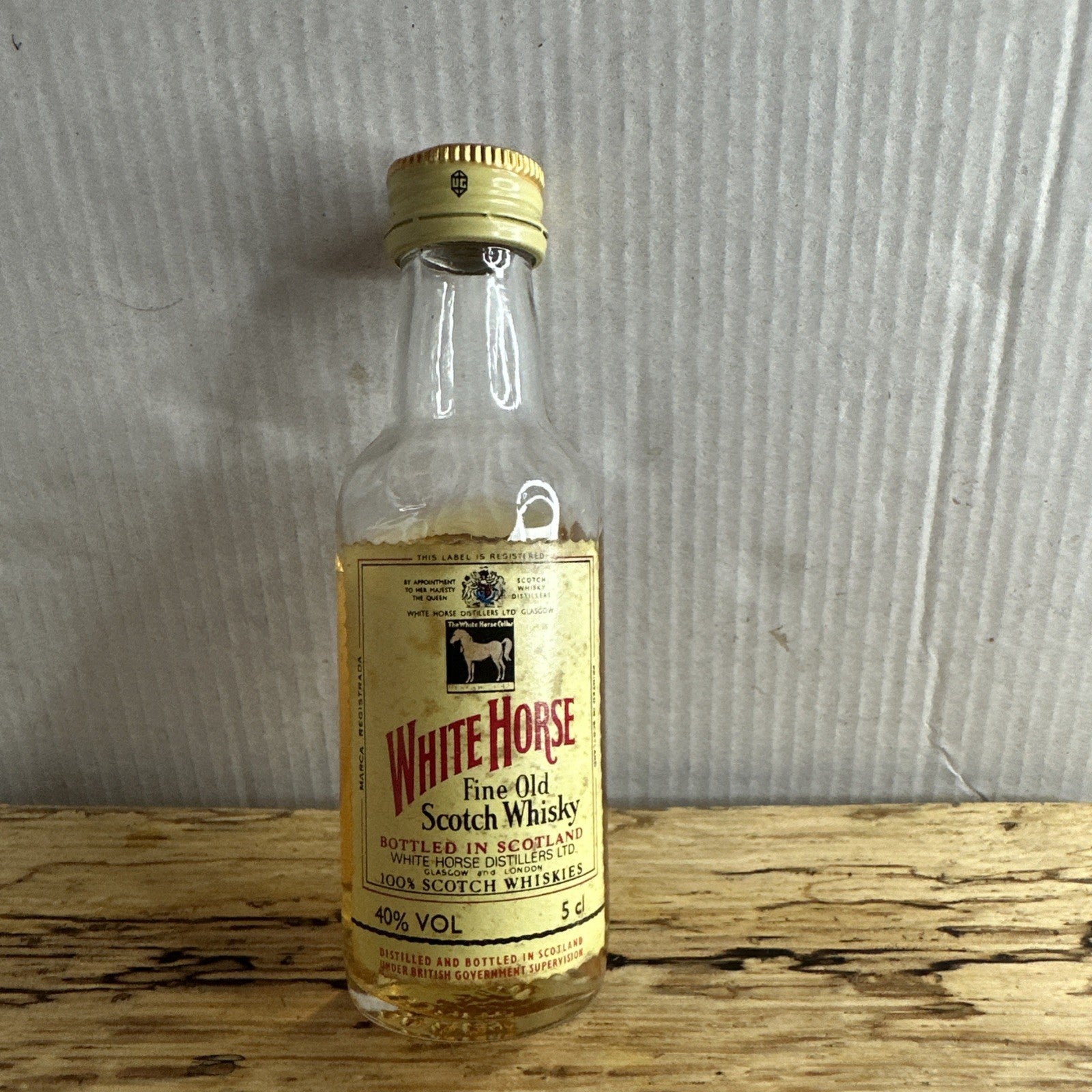 White Horse Fine Old Scotch Whisky miniature