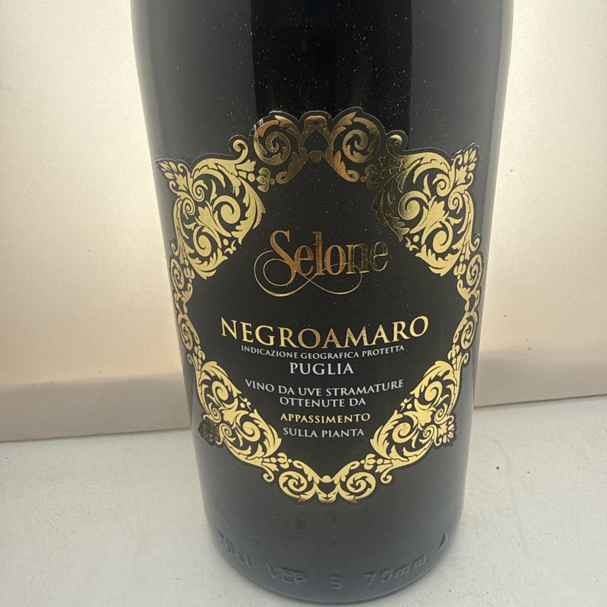 Selone Negroamaro Appassimento — Puglia Italy — Rich Spiced Red 2017
