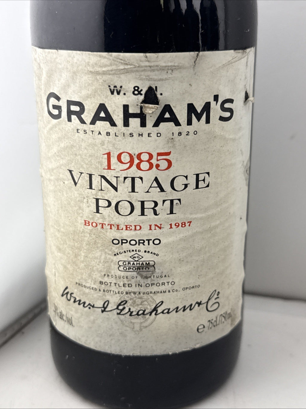 Graham’s 1985 Vintage Port 75cl Bottled 1987