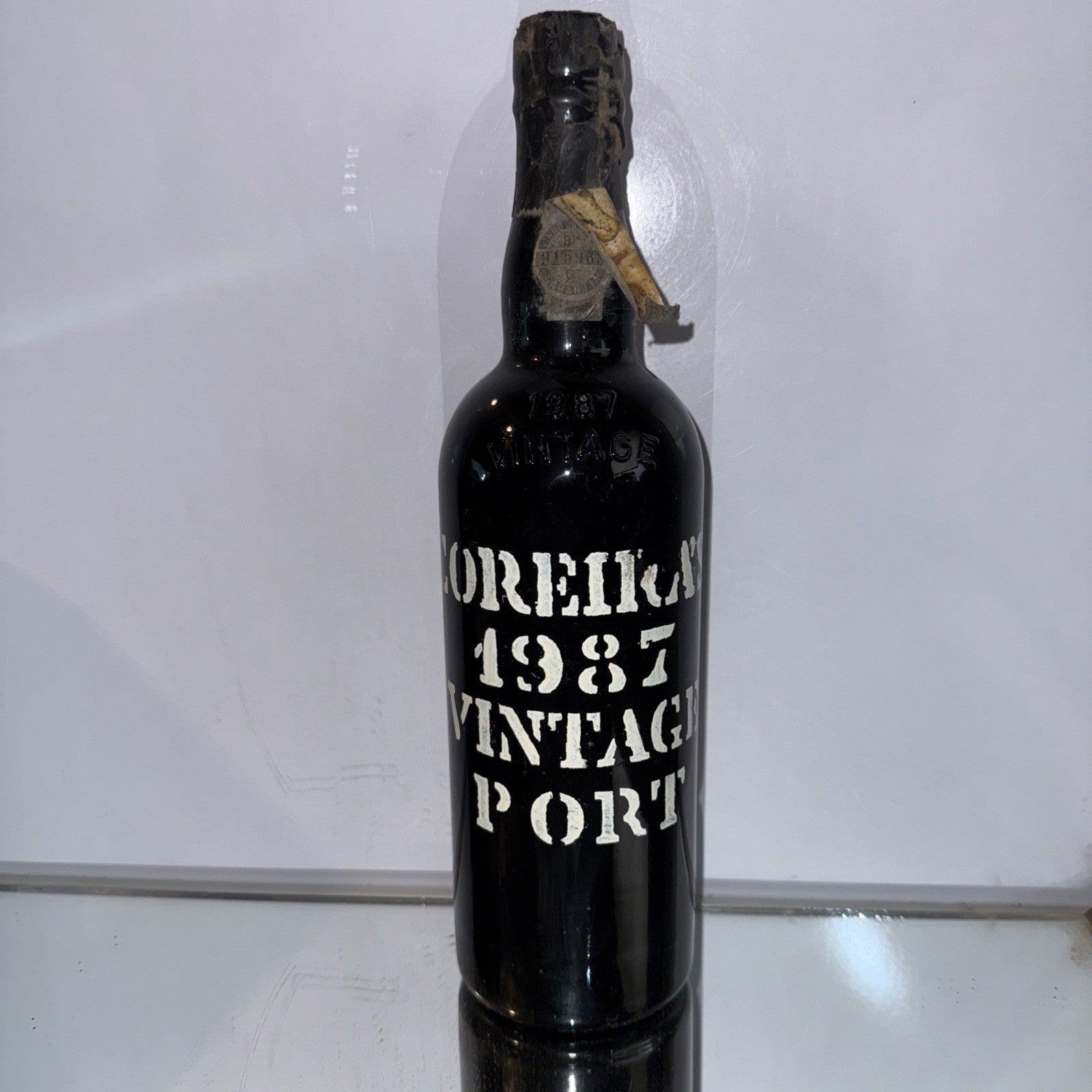 1987 Coreira’s Vintage Port Good Levels Capsule Intact
