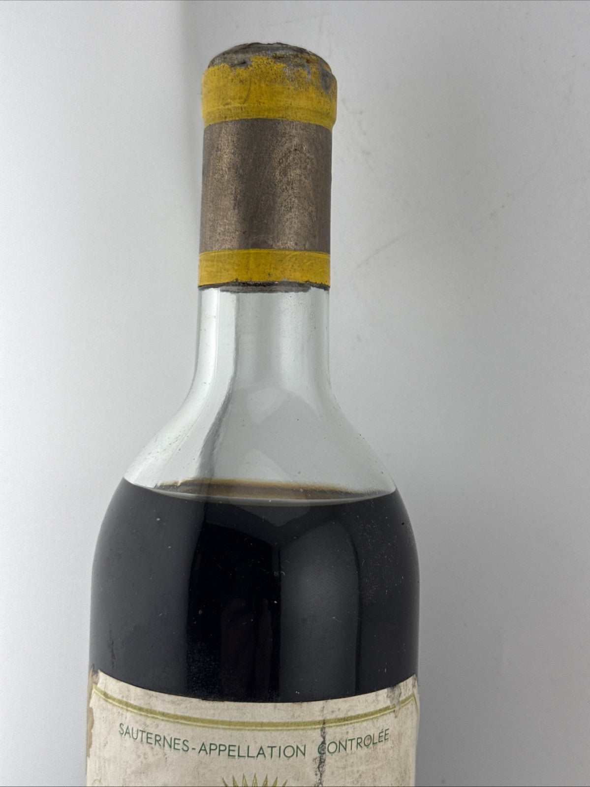 Château d’Yquem 1963 Sauternes 75cl Condition As Seen Good Fill Best Year 1900s