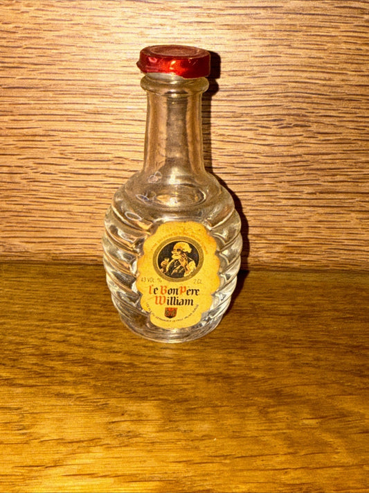 Le Bon Père William Miniature Liqueur