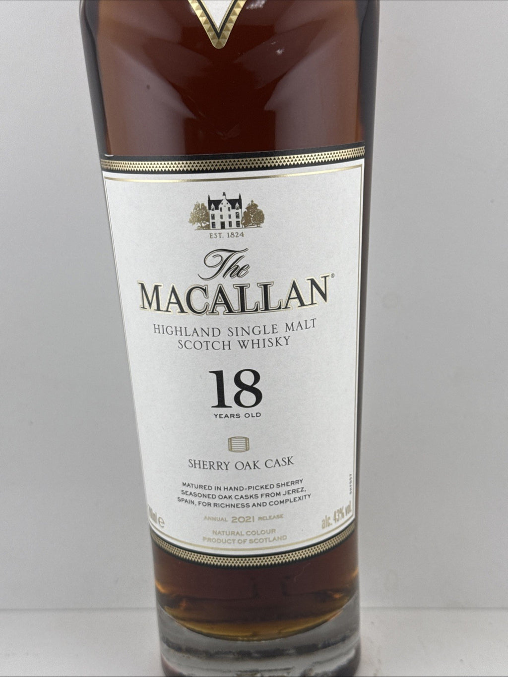 The Macallan 18 Year Old Sherry Oak Cask Single Malt Scotch Whisky 70cl 2021
