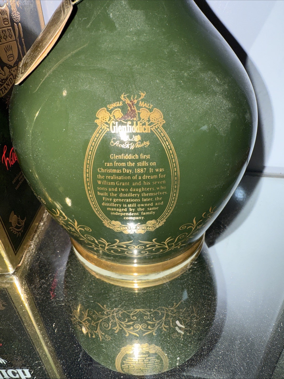 Glenfiddich 18 Year Old Single Malt Scotch Whisky,  decanter Orig Box Collectors